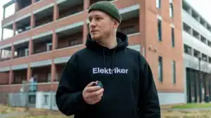 Hva koster en elektriker? Priser og timepriser forklart – illustrasjon
